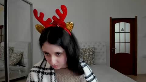 Snapshot of ginablum chatting on December 13, 8:41 am Kate online show from December 13, 8:41 am