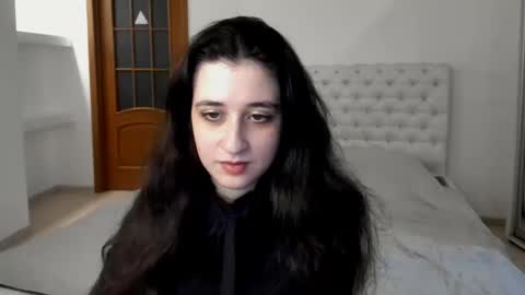 Snapshot of ginablum chatting on January 17, 9:39 am Kate online show from January 17, 9:39 am