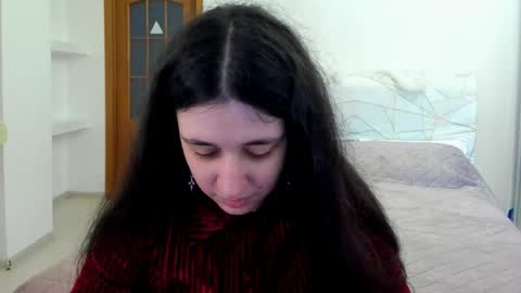 Kate online show from April 18, 9:35 am