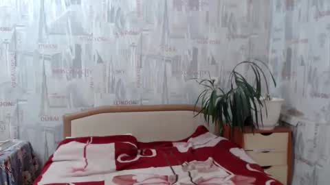 Snapshot of ginaxsoulah__ chatting on December 11, 2:22 pm ginaxsoulah   online show from December 11, 2:22 pm