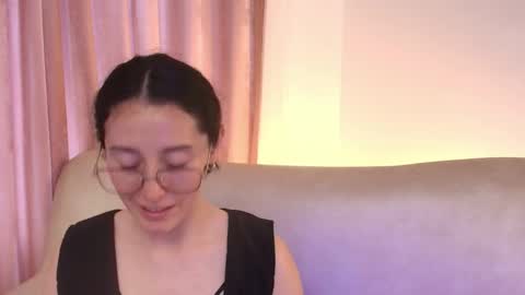 Snapshot of ginevra_esposito chatting on April 29, 1:04 pm Ginn online show from April 29, 1:04 pm