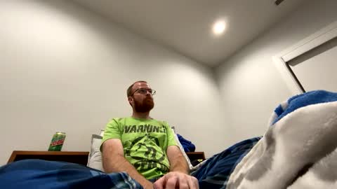 Snapshot of gingerginger111 chatting on December 16, 2:05 am gingerginger111 online show from December 16, 2:05 am