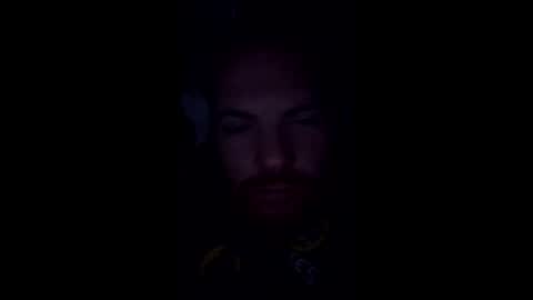 Snapshot of gingerginger111 chatting on February 18, 5:25 am gingerginger111 online show from February 18, 5:25 am