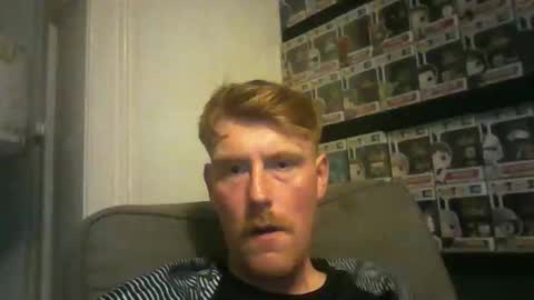 Snapshot of gingerjames90 chatting on May 28, 10:18 pm gingerjames90 online show from May 28, 10:18 pm