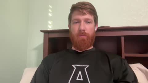 Snapshot of gingermania10 chatting on December 12, 9:15 pm gingermania10 online show from December 12, 9:15 pm