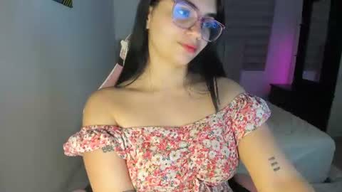 Sophie online show from July 27, 3:13 am