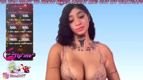 Snapshot of ginnabolton chatting on December 17, 2:22 pm Ginna Bolton online show from December 17, 2:22 pm