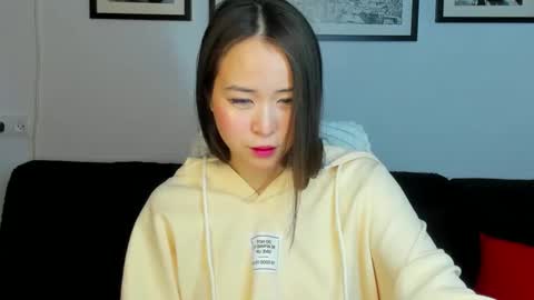 Ginny online show from February 8, 6:01 pm