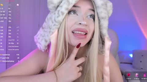 Kendall online show from January 9, 7:50 pm