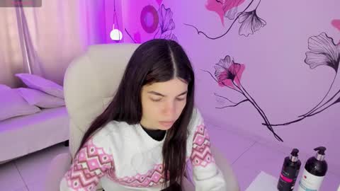 Kendall online show from January 15, 1:16 pm