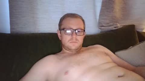 Snapshot of ginwood chatting on April 22, 6:09 pm ginwood online show from April 22, 6:09 pm