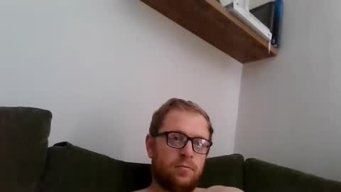 Snapshot of ginwood chatting on June 1, 6:48 am ginwood online show from June 1, 6:48 am