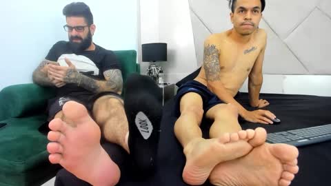 Snapshot of gio_lorenz chatting on September 13, 1:22 pm gio_lorenz online show from September 13, 1:22 pm