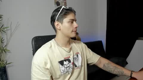 GioRusso online show from December 7, 5:26 am