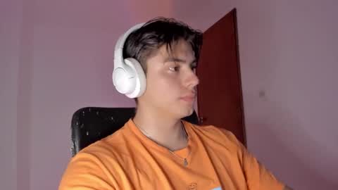 GioRusso online show from February 13, 12:39 am