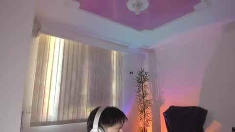Snapshot of gio_russo chatting on July 24, 6:06 pm GioRusso online show from July 24, 6:06 pm