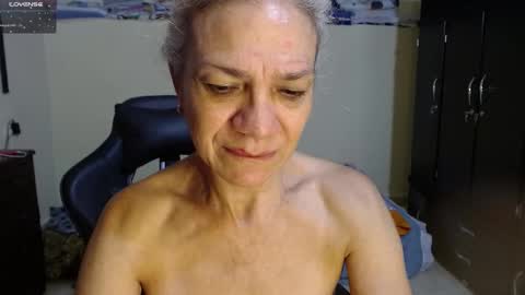 Snapshot of giorgia_xue53 chatting on February 12, 6:08 am Mary online show from February 12, 6:08 am