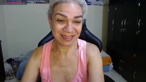 Snapshot of giorgia_xue53 chatting on February 15, 6:02 am Mary online show from February 15, 6:02 am