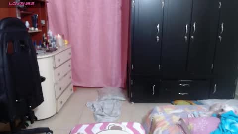 Snapshot of giorgia_xue53 chatting on October 12, 5:17 am Mary online show from October 12, 5:17 am