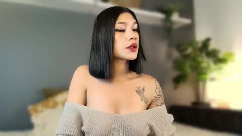  Gigi  online show from February 14, 4:15 am