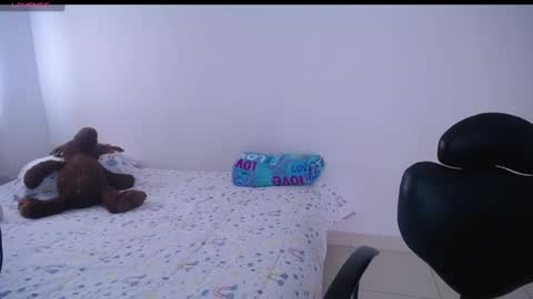 GIO RIVERA online show from January 27, 5:15 pm