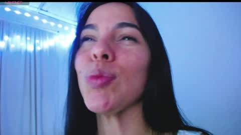 GIO RIVERA online show from March 11, 6:32 am