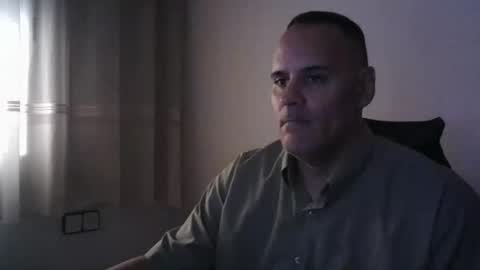 Snapshot of gioshadow chatting on September 13, 1:44 pm gioshadow online show from September 13, 1:44 pm