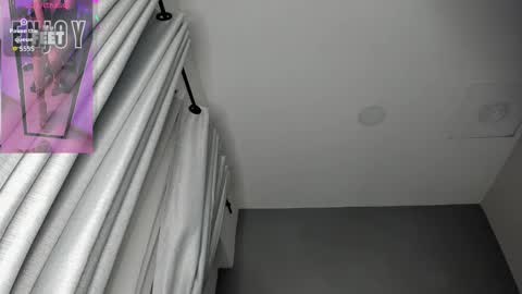 Giovanna  online show from October 7, 5:48 am