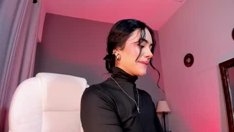 Giovanna  online show from March 5, 5:03 am