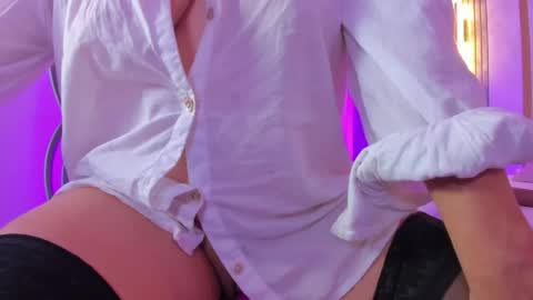 G I S E P L A online show from April 15, 10:43 pm