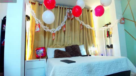 Girl Amada online show from September 13, 3:17 am