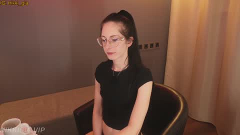 Nikki online show from March 12, 4:24 pm