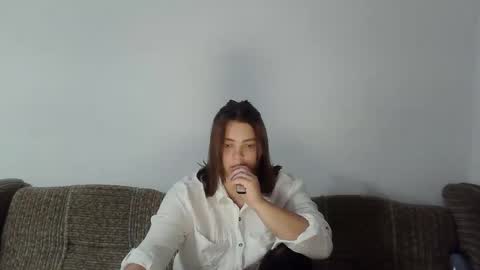 Snapshot of girl_leya chatting on September 10, 7:14 pm girl_leya online show from September 10, 7:14 pm