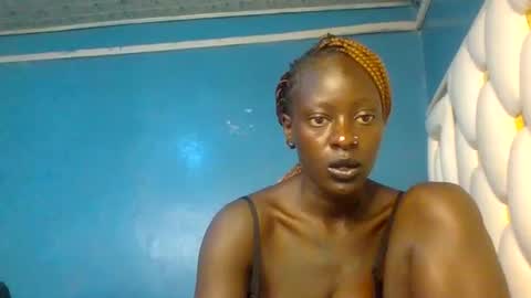 Snapshot of girl_shani chatting on July 7, 6:47 am girl_shani online show from July 7, 6:47 am