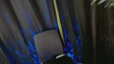 highskoolfucker online show from January 10, 6:42 am