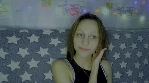 Snapshot of girlfriend_night chatting on December 27, 2:25 am Seniya online show from December 27, 2:25 am