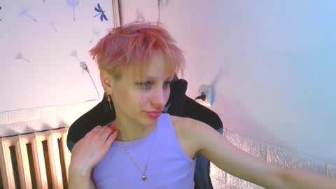 Snapshot of girlfriend_night chatting on March 4, 2:50 am Seniya online show from March 4, 2:50 am