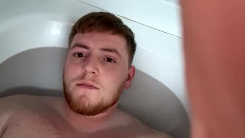 Snapshot of girlonboy25 chatting on October 3, 7:55 pm Girlonboy25 online show from October 3, 7:55 pm