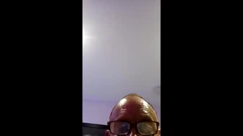 Snapshot of girls227445638252 chatting on February 22, 11:25 pm girls227445638252 online show from February 22, 11:25 pm