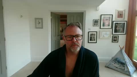 girlsandbikes online show from September 29, 8:52 am