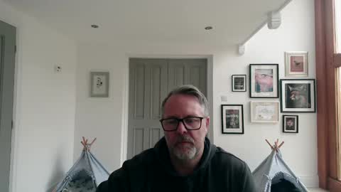 girlsandbikes online show from October 23, 10:25 am