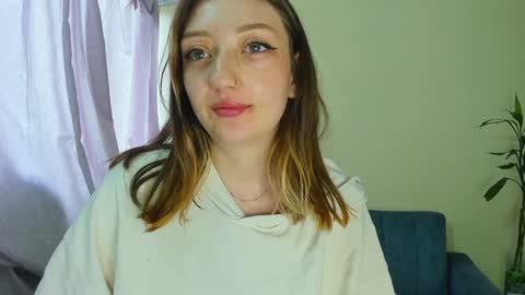 Maze    Thumbs up online show from January 3, 12:08 pm