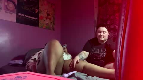 girlswholikegirls24 online show from February 9, 11:25 pm