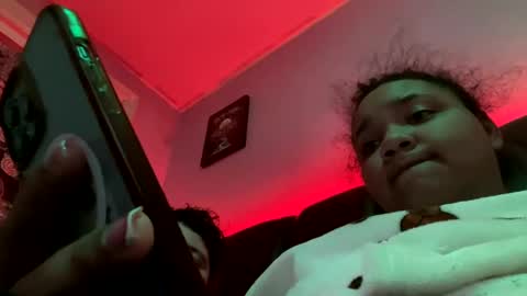 girlswholikegirls24 online show from February 10, 2:52 am