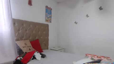 Victoria online show from December 21, 6:26 pm