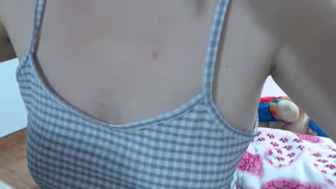 Victoria online show from February 18, 1:12 am