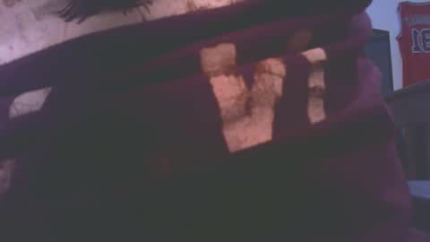 Snapshot of girthylax51 chatting on December 31, 2:47 pm BIG K online show from December 31, 2:47 pm