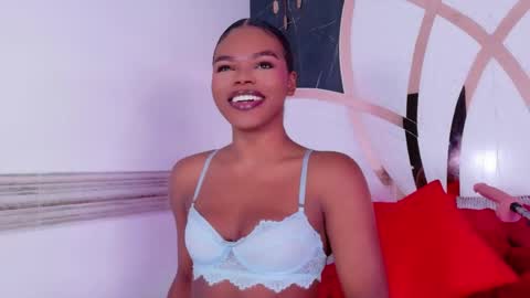 Snapshot of gisela_valencia chatting on May 22, 5:47 am gisela_valencia online show from May 22, 5:47 am