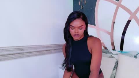 Snapshot of gisela_valencia chatting on June 3, 1:36 pm gisela_valencia online show from June 3, 1:36 pm