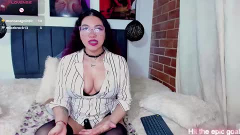 Snapshot of gisele_cedield chatting on February 20, 6:26 am Kylie online show from February 20, 6:26 am